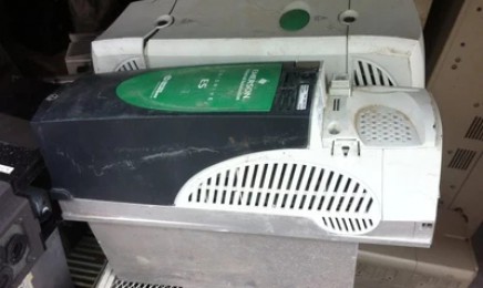 ES4403艾默生变频器